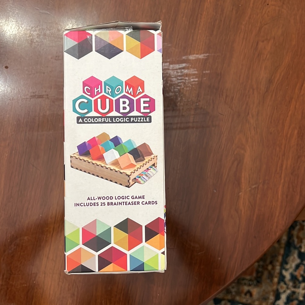 Project Genius: Chroma Cube - Picture 2 of 4